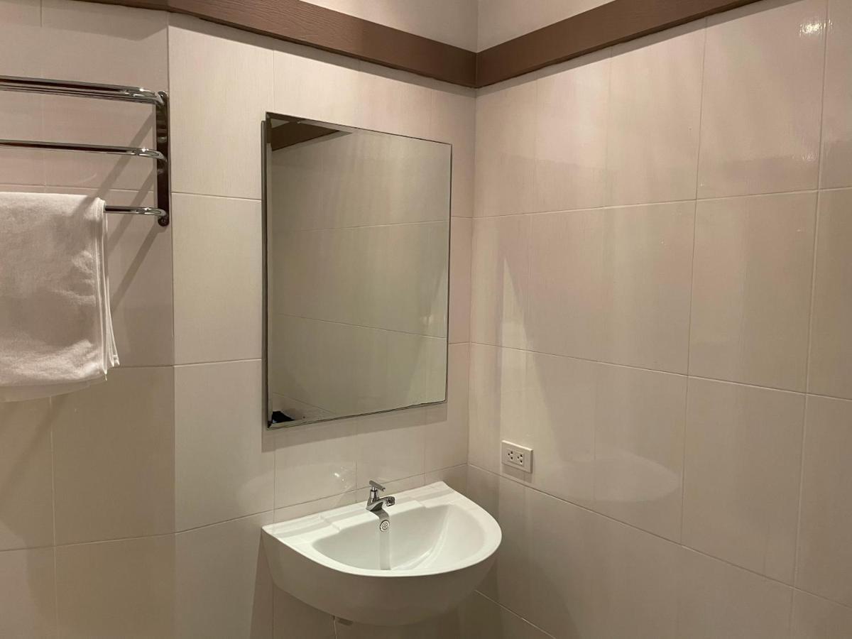 The Pace Phuket Boutique Resort Rawai Eksteriør bilde