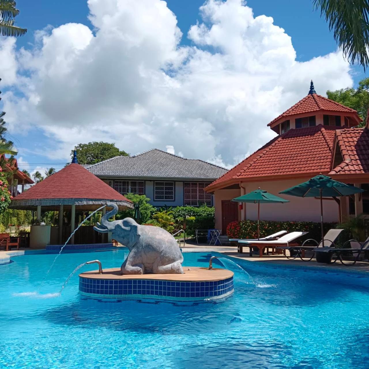 The Pace Phuket Boutique Resort Rawai Eksteriør bilde